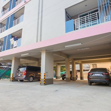 City 2 Lampang Exteriér fotografie